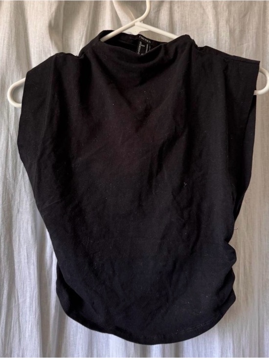Forever 21 Tops - Forever 21 Black Sleeveless Mock Neck Tank
